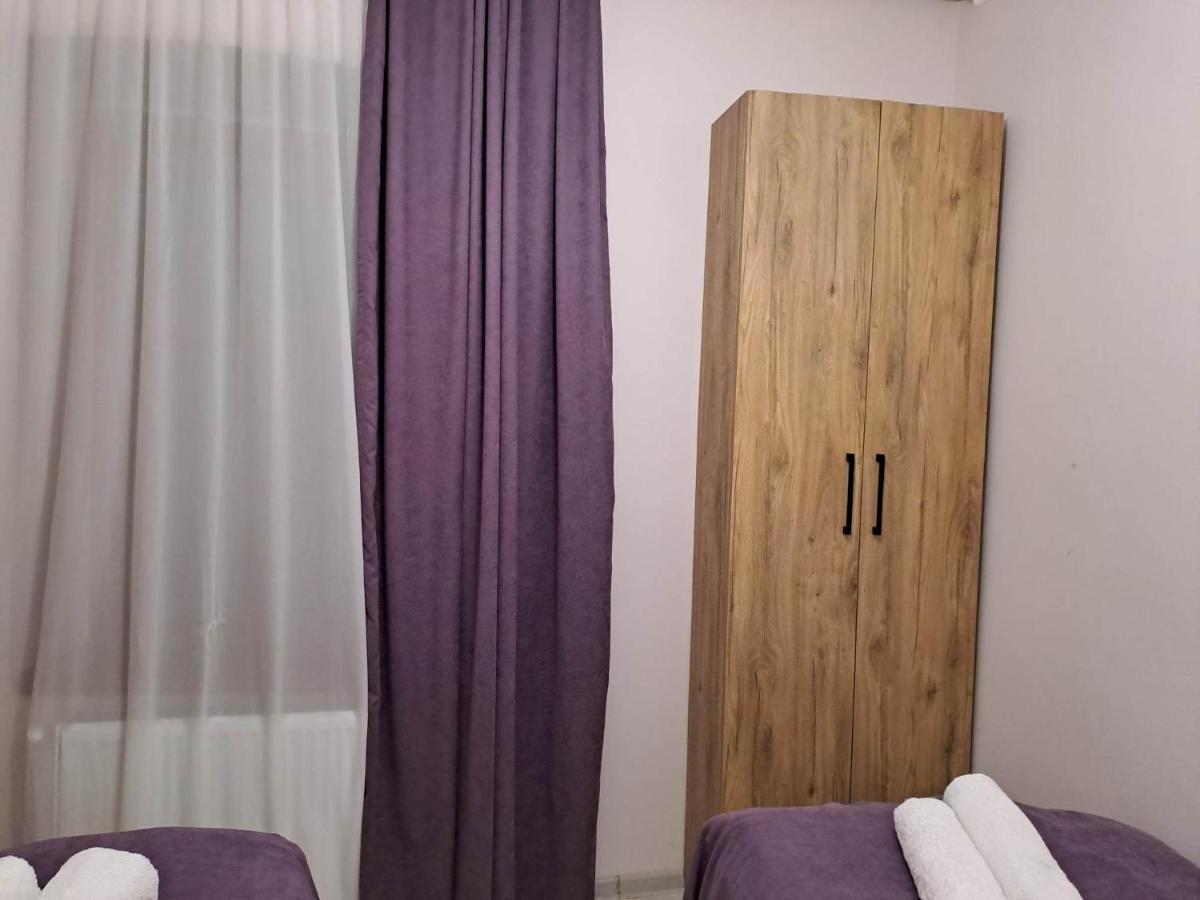 Apartment On Xancteli Tbilisi Bagian luar foto